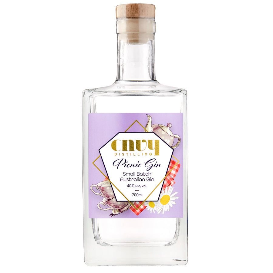 
                  
                    Picnic Gin (700ml)
                  
                
